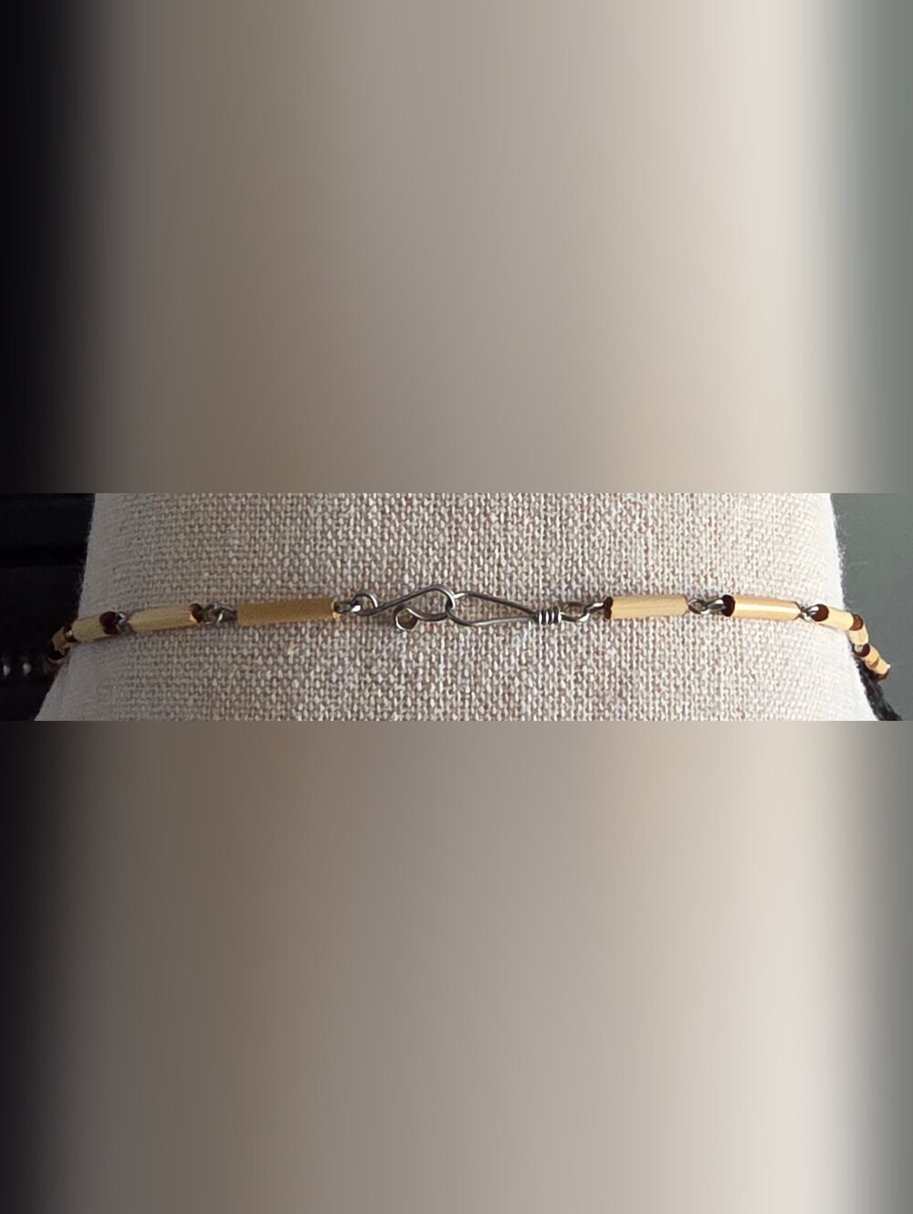 Peruvian Green Serpentine Semiprecious Stone Tribal Bamboo Fringe Necklace - Picture 6 of 6